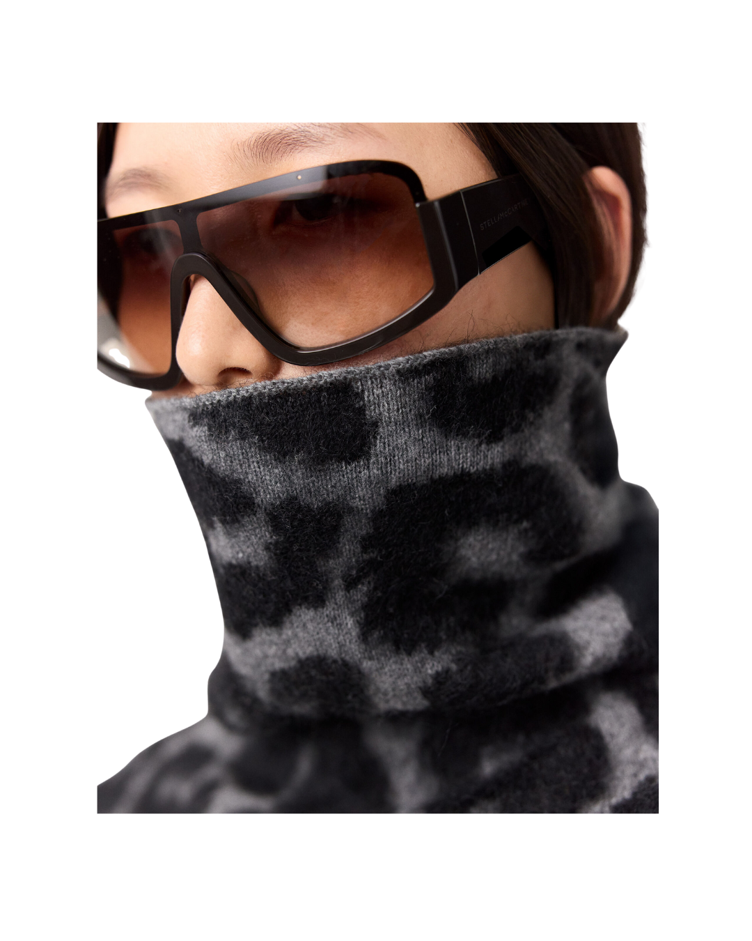 Leopard Jacquard Turtleneck Jumper