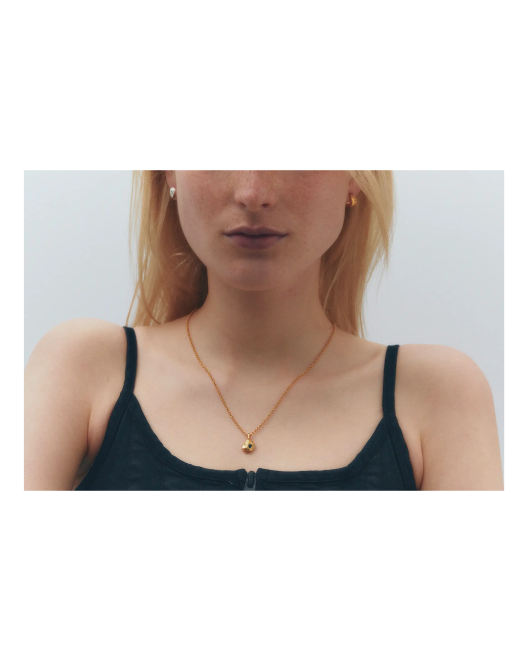 Por Un Perro Gold Necklace