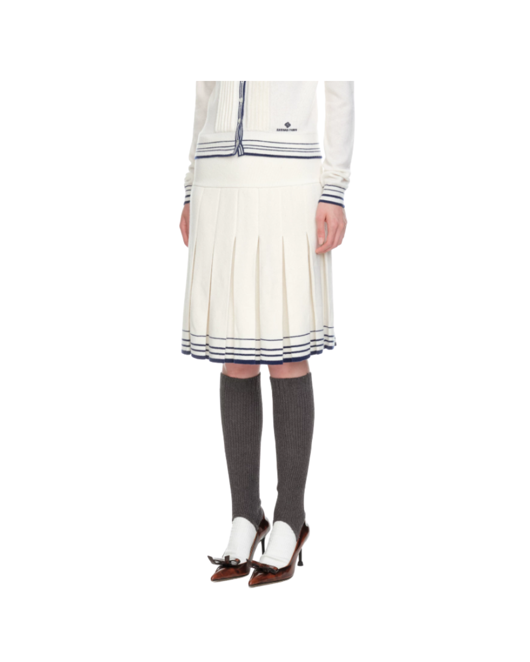 Pleated Knit Skirt