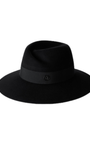 Virginie Hat
